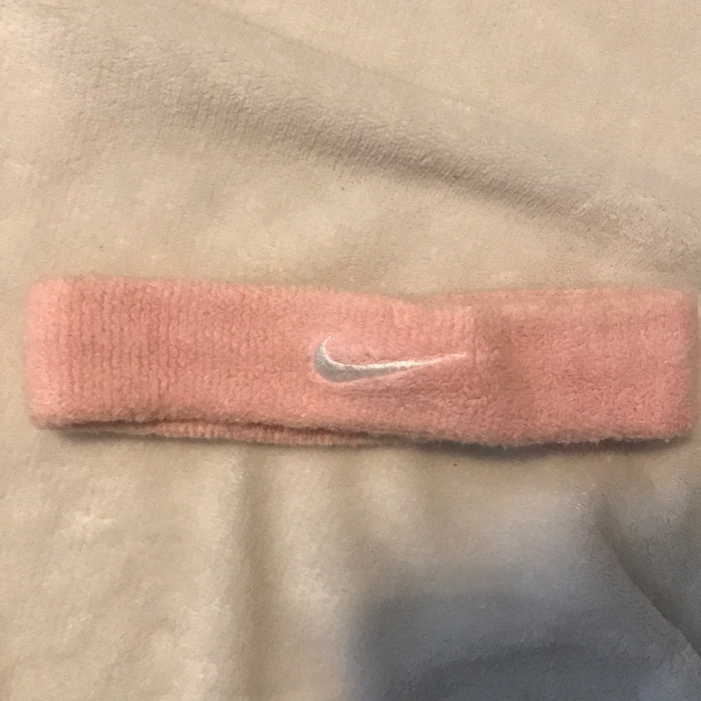 Nike headband
